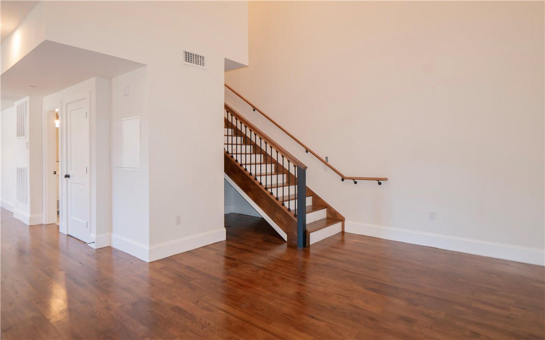 15 Cranston Avenue 19
