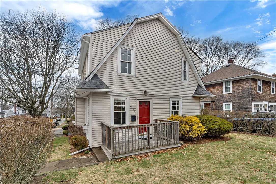 2489 Pawtucket Avenue