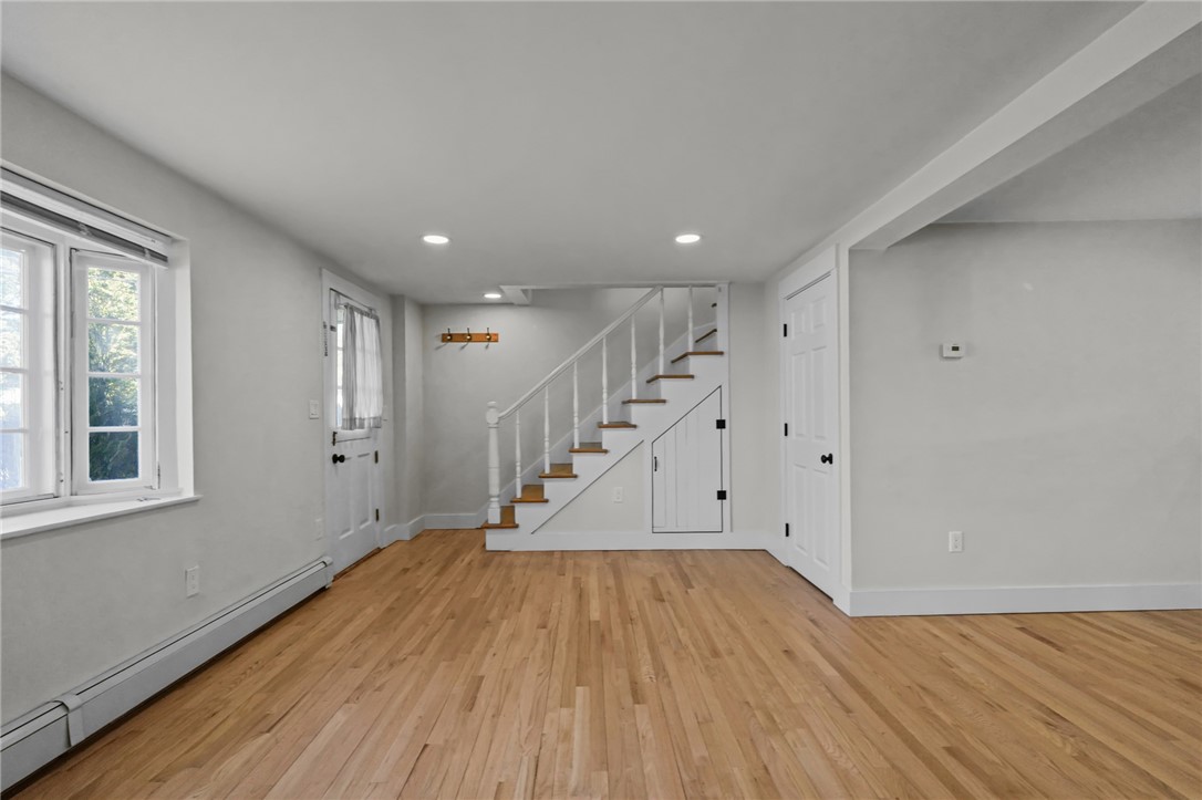 15 Curry Avenue