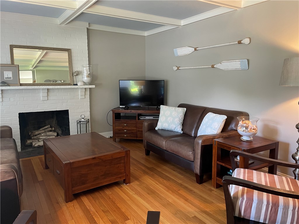 15 Parker Avenue