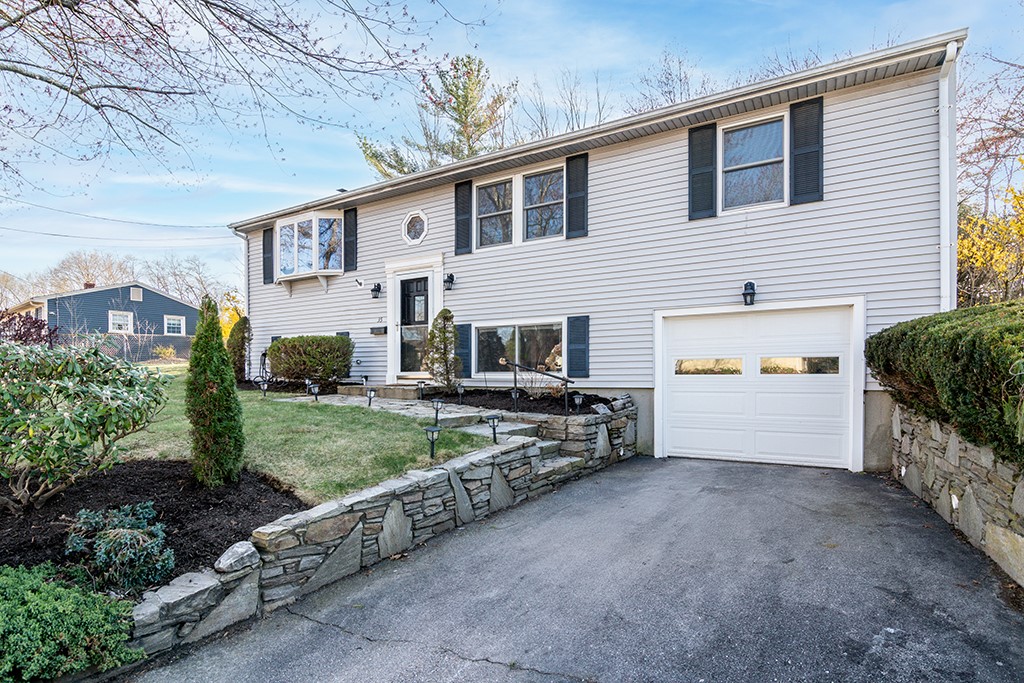 35 Lydia Road