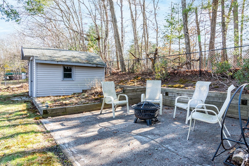 35 Lydia Road