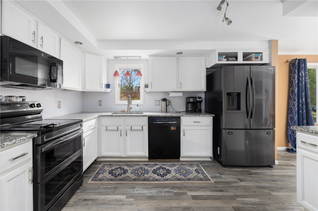 161 Kenyon Hill Trail