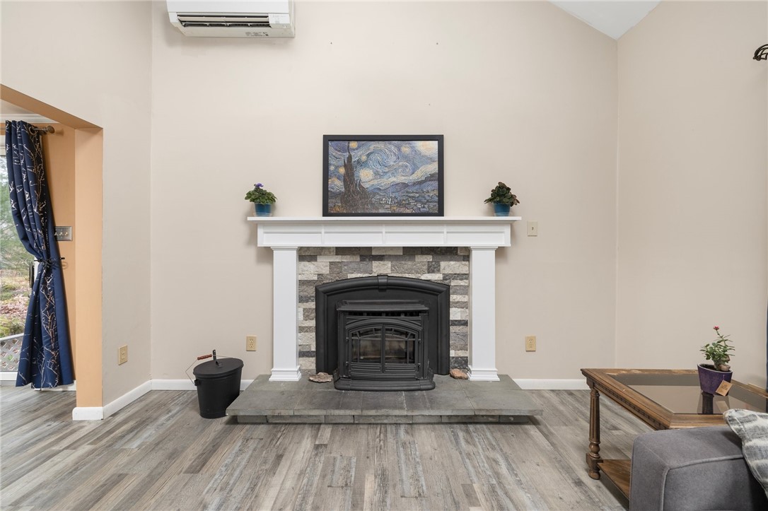 161 Kenyon Hill Trail