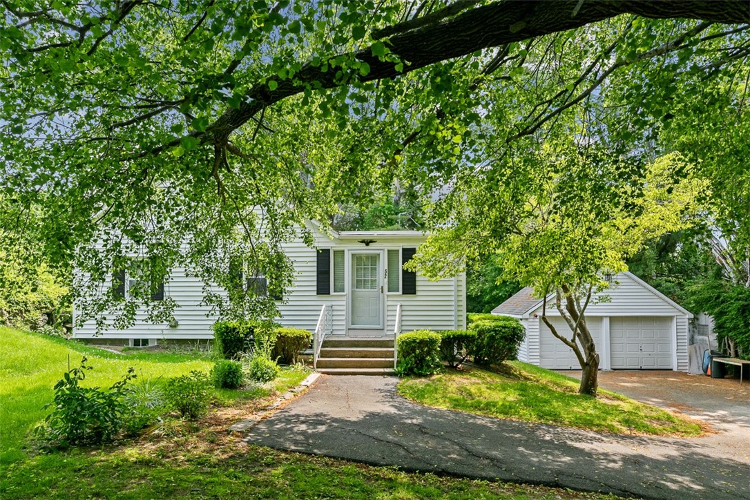 52 Hedly Street