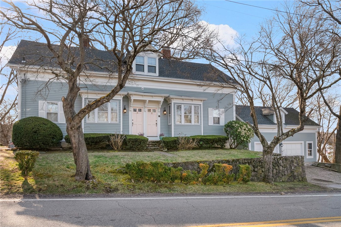 186 Crompton Avenue