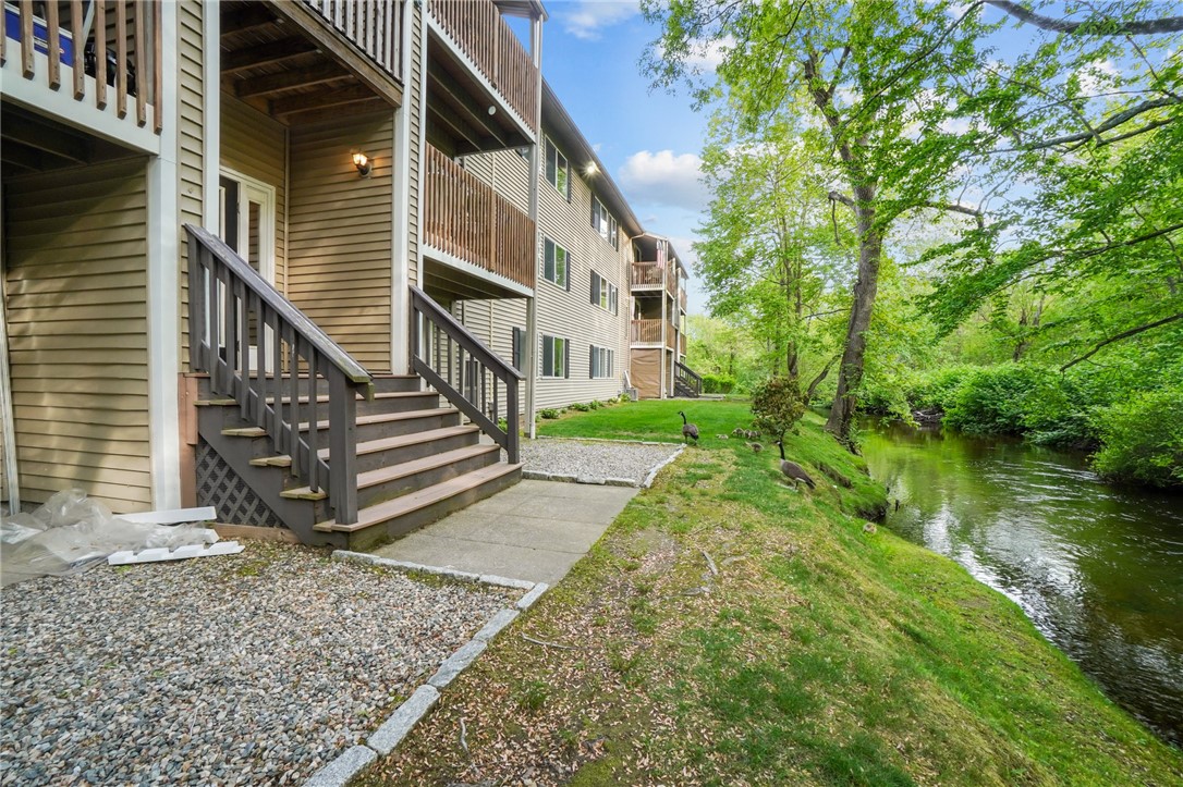 132 Fordson Avenue 11