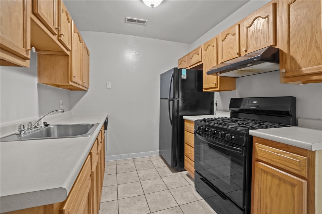 132 Fordson Avenue 11