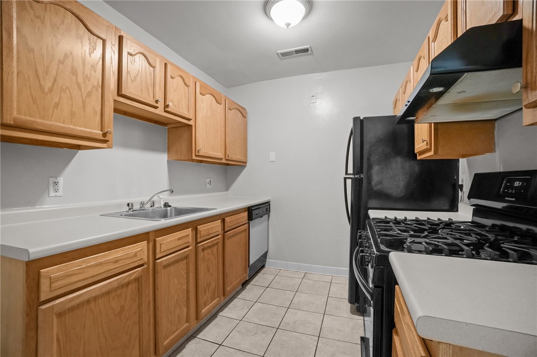 132 Fordson Avenue 11