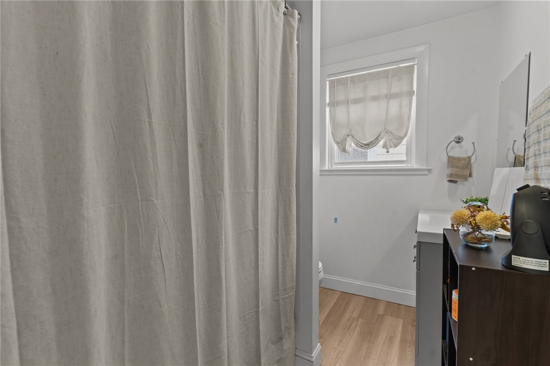 44 Bedlow Avenue