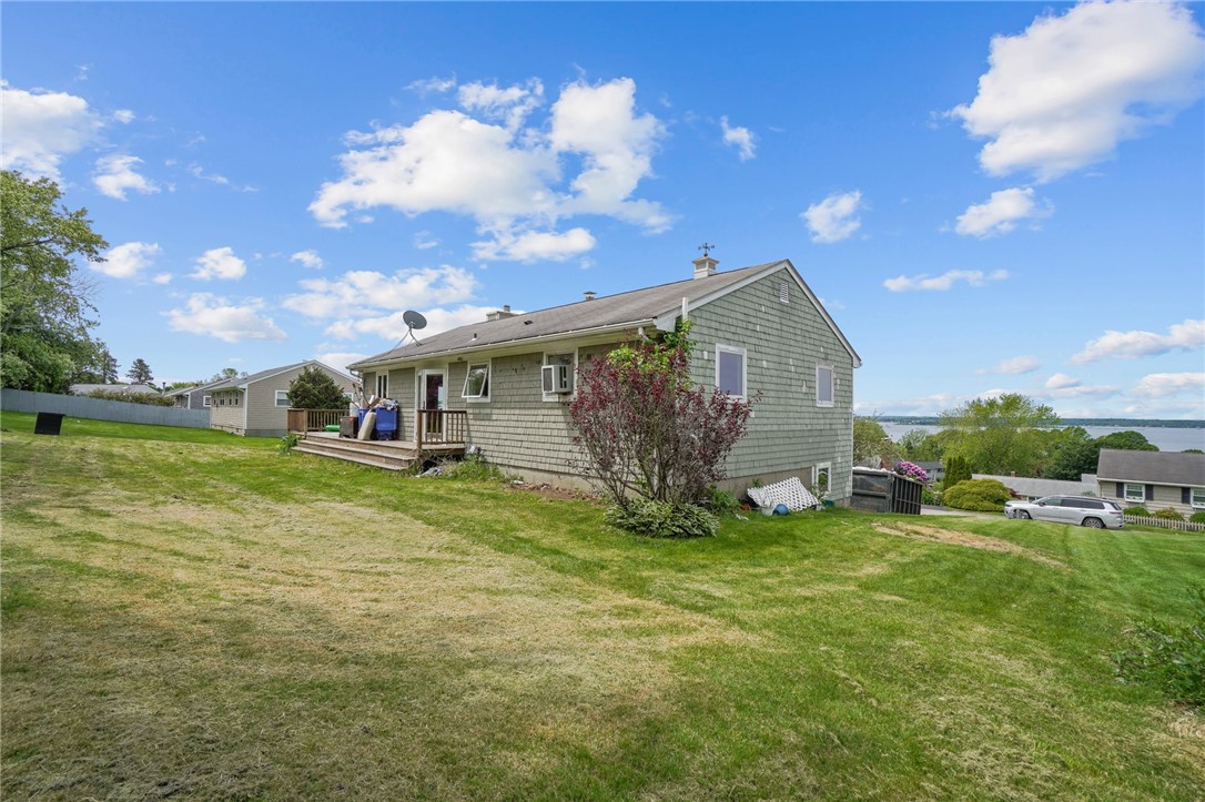 9 Algonquin Drive