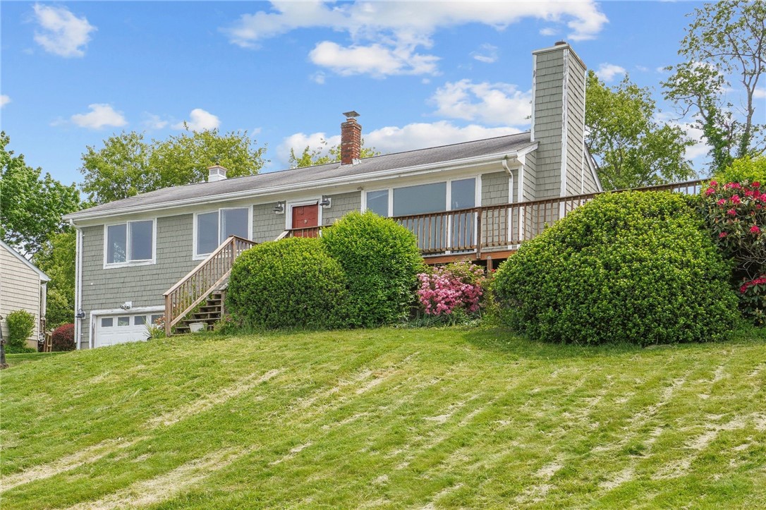 9 Algonquin Drive
