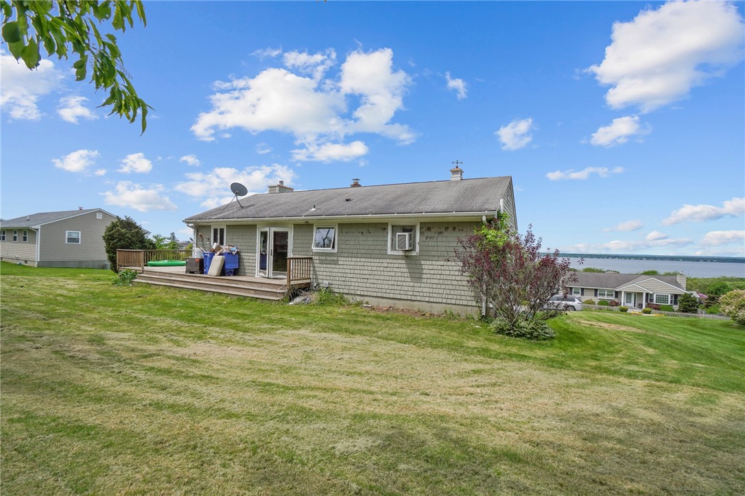 9 Algonquin Drive