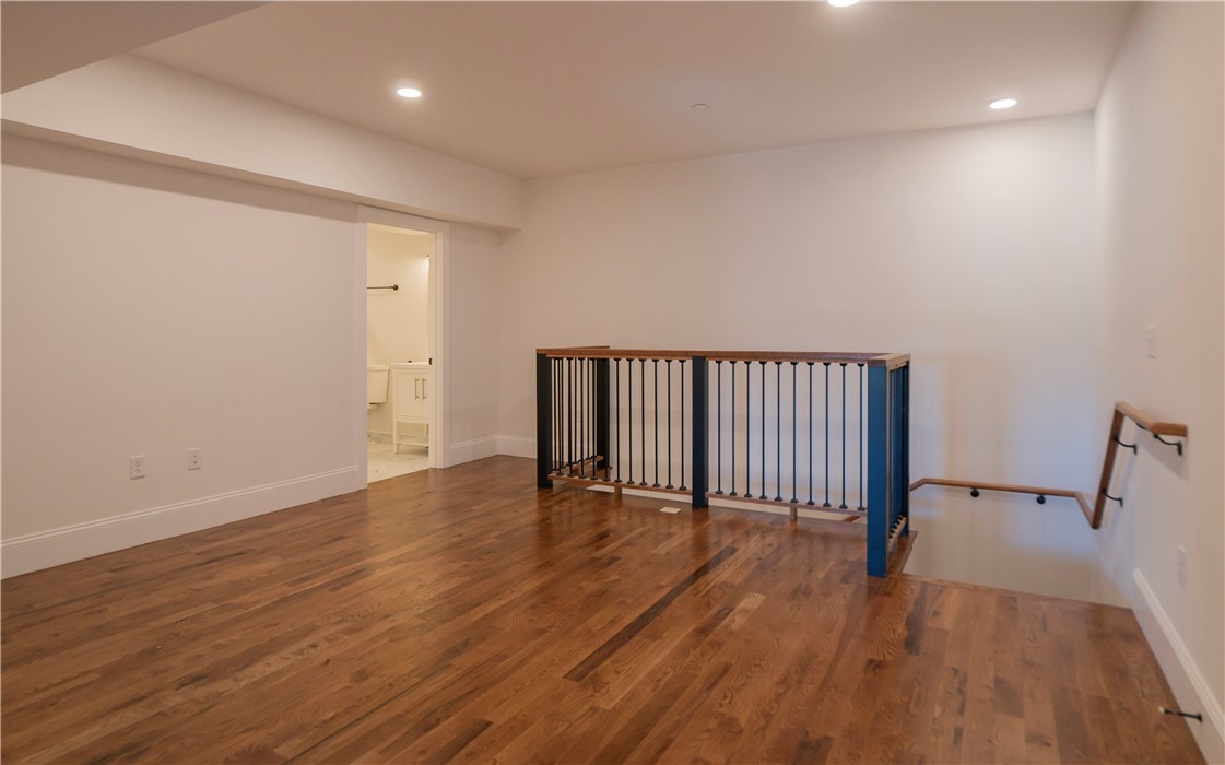 15 Cranston Avenue 18