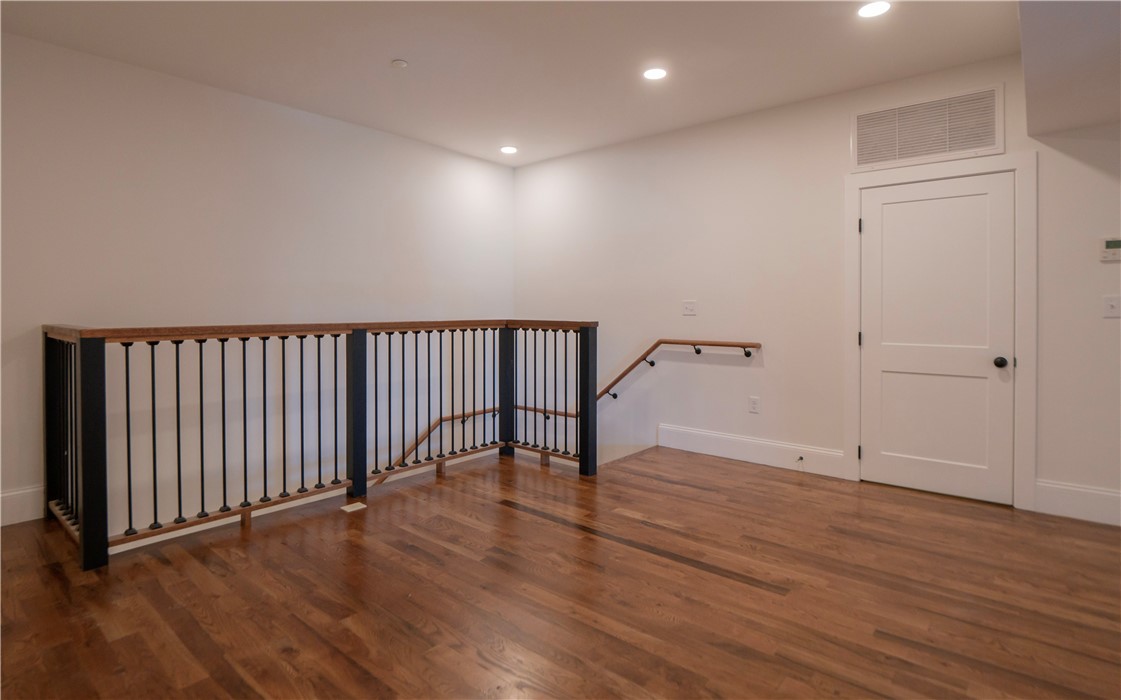 15 Cranston Avenue 18