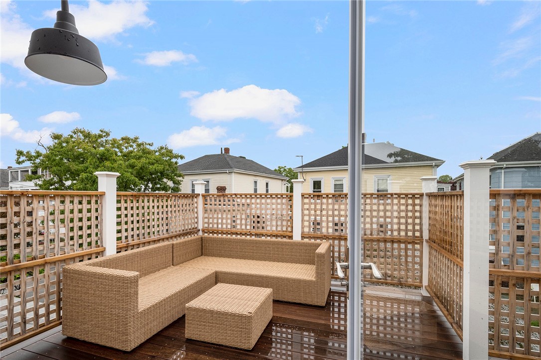 69 Connection Street