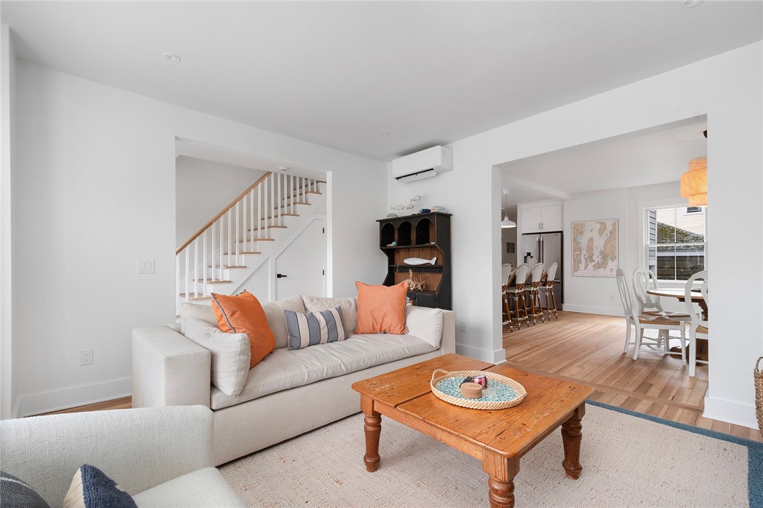 69 Connection Street