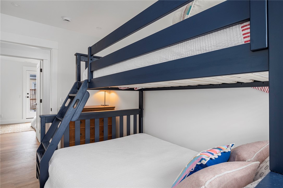 69 Connection Street