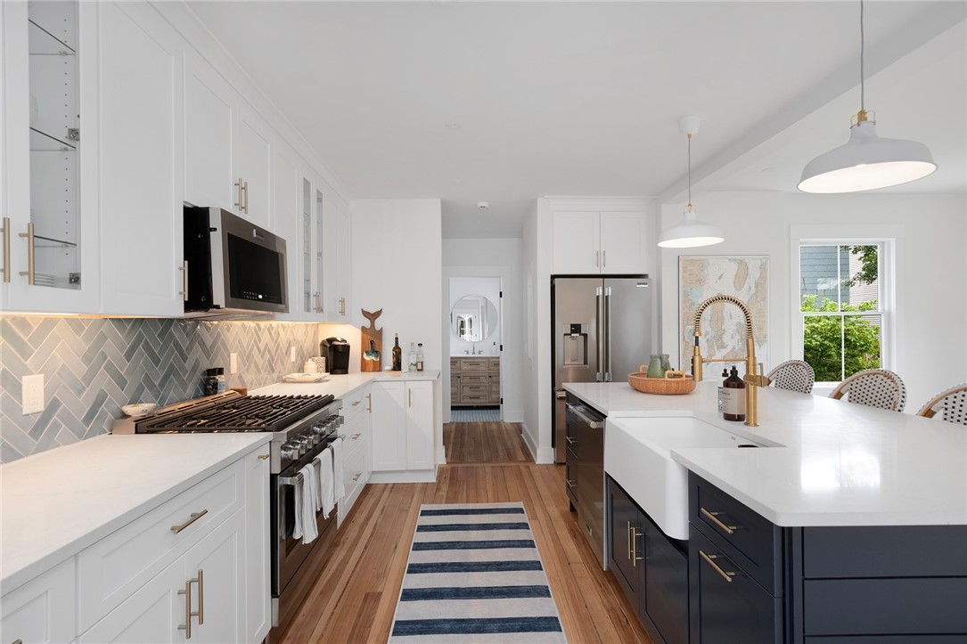 69 Connection Street