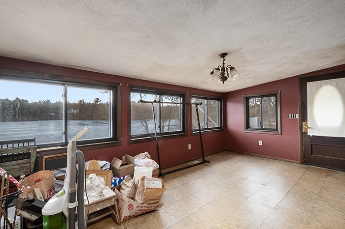 18 Tarklin Pond Drive