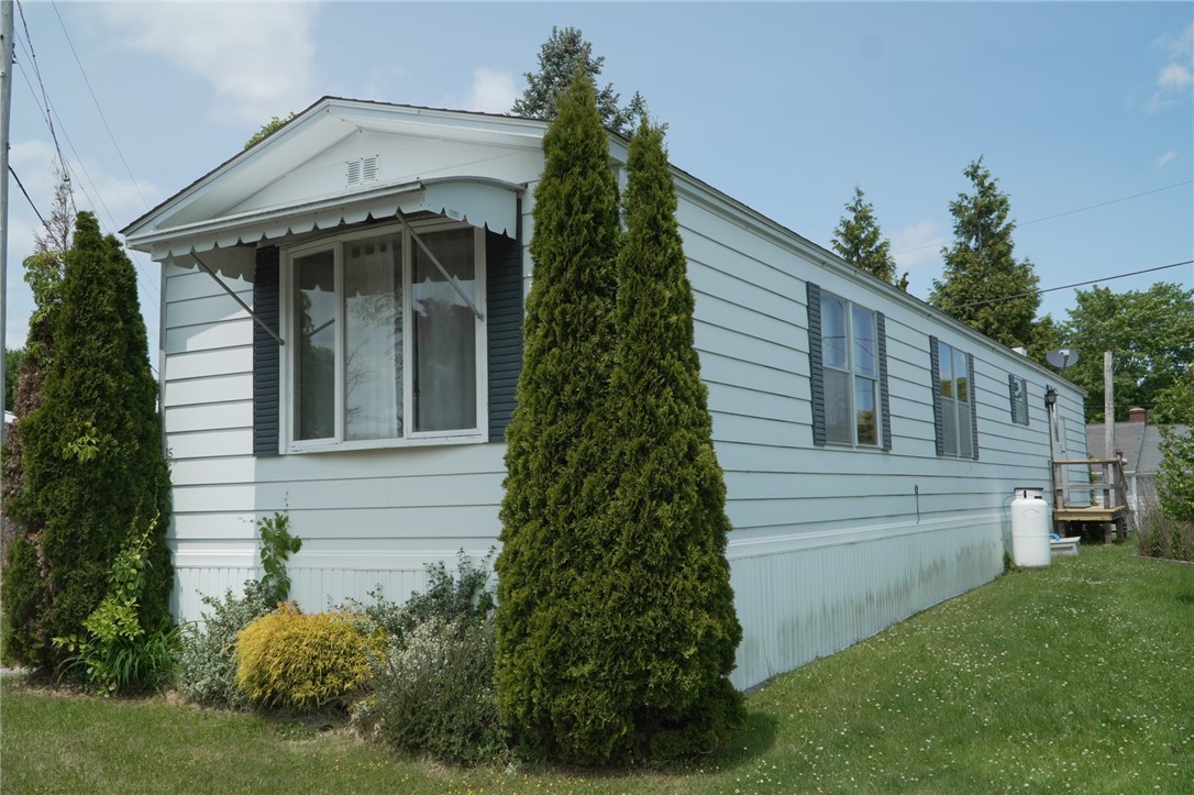 15 Donna Drive