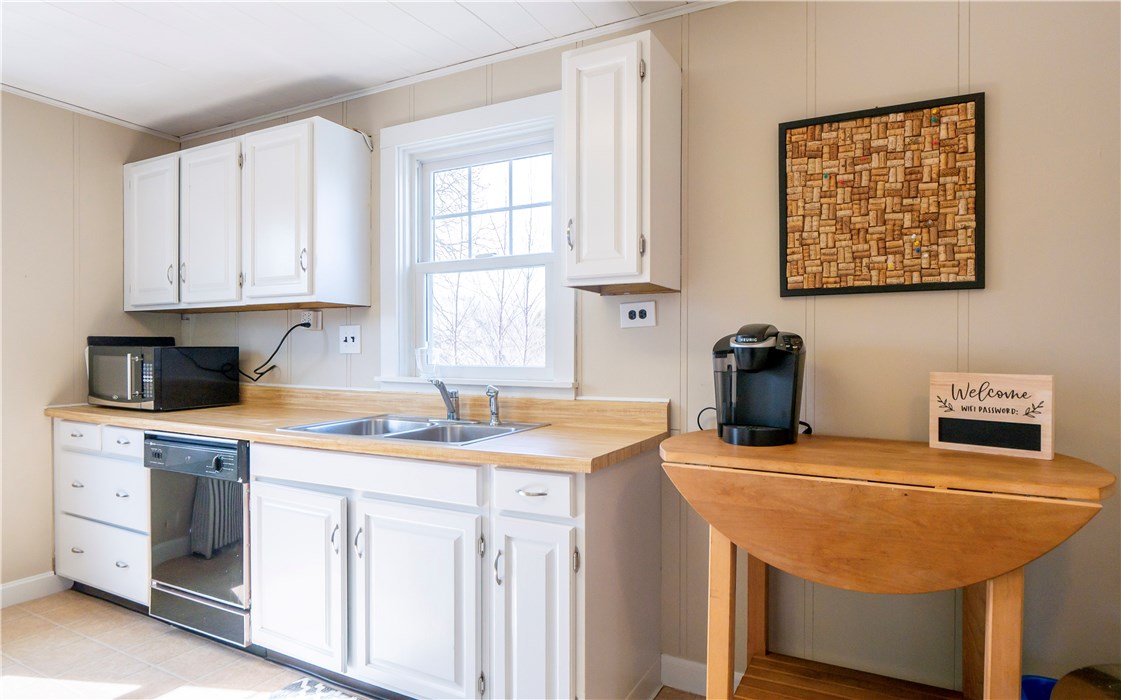 90 Renfrew Avenue
