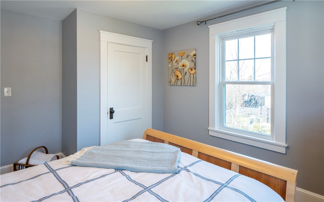 90 Renfrew Avenue