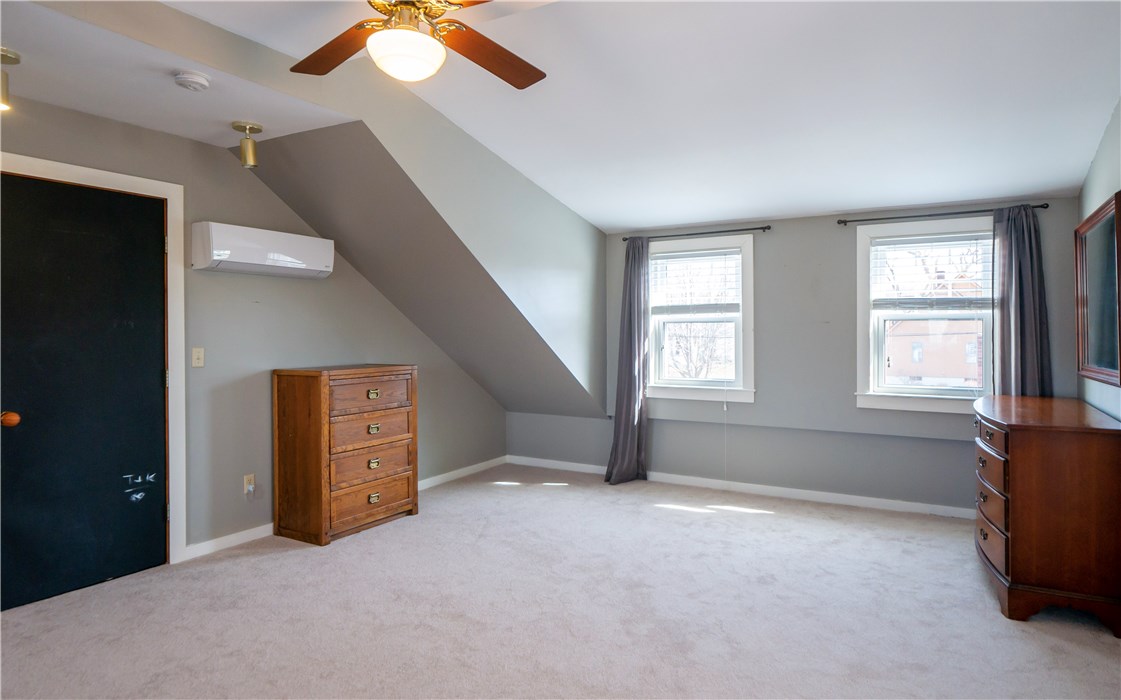 90 Renfrew Avenue