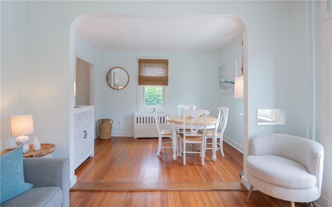 4 Draper Avenue