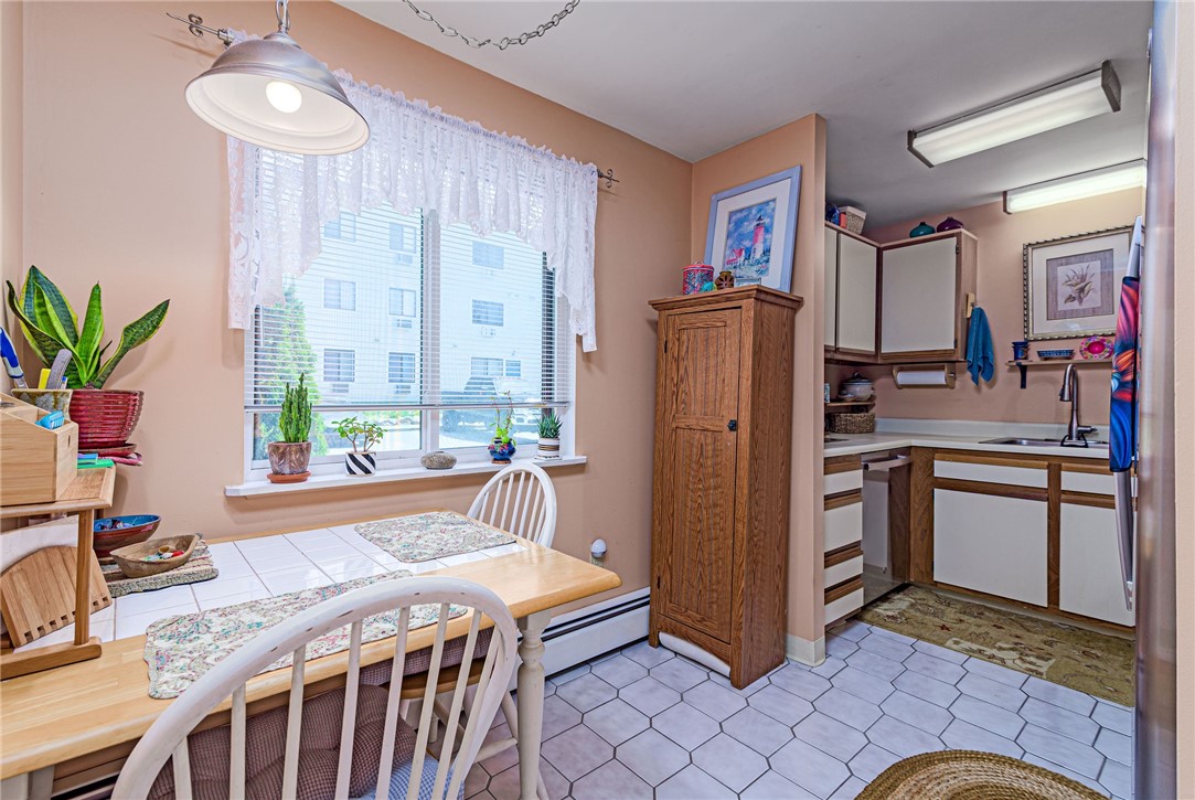 66 Girard Avenue 322