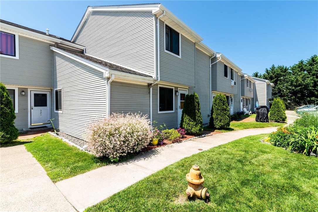 66 Girard Avenue 322