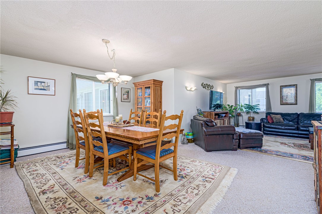 66 Girard Avenue 322