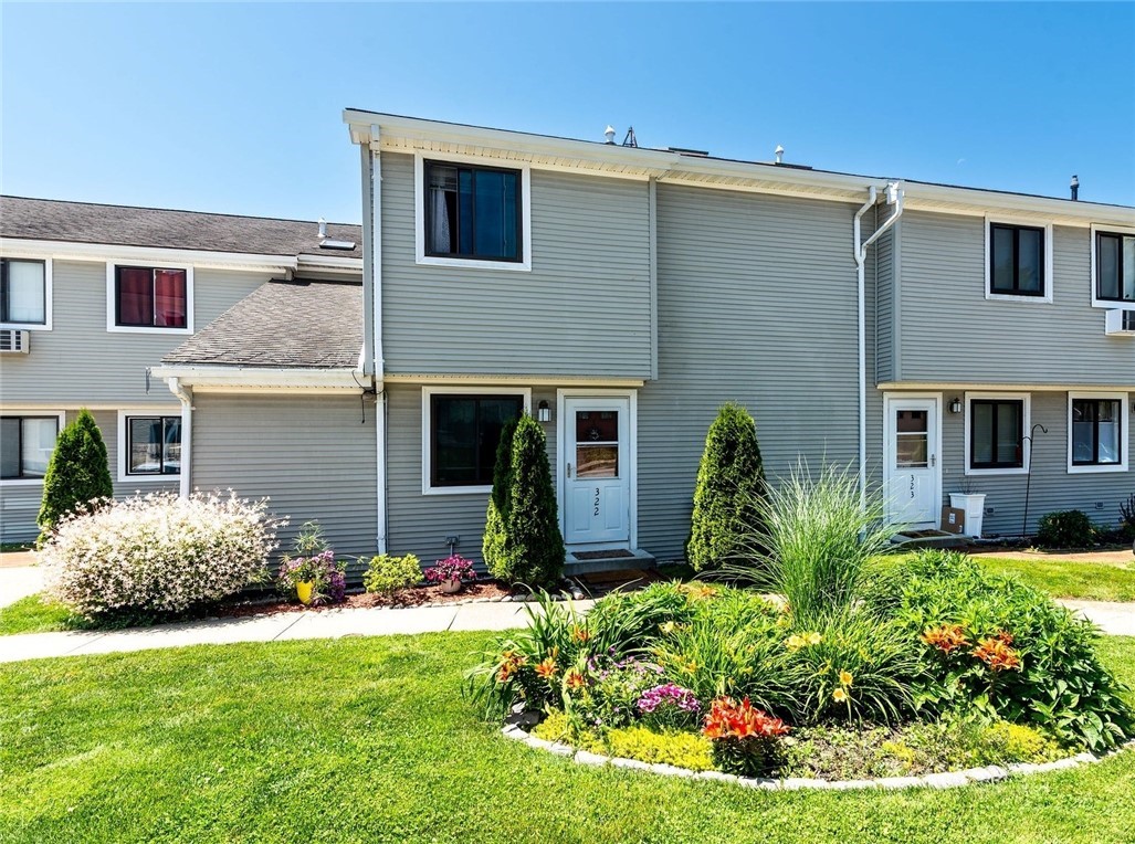 66 Girard Avenue 322