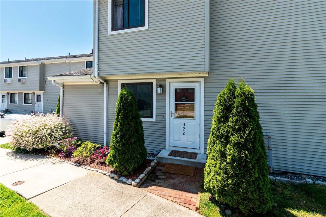 66 Girard Avenue 322