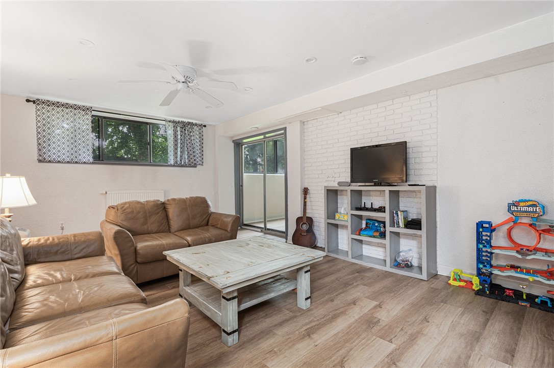 401 Bellevue Avenue 100