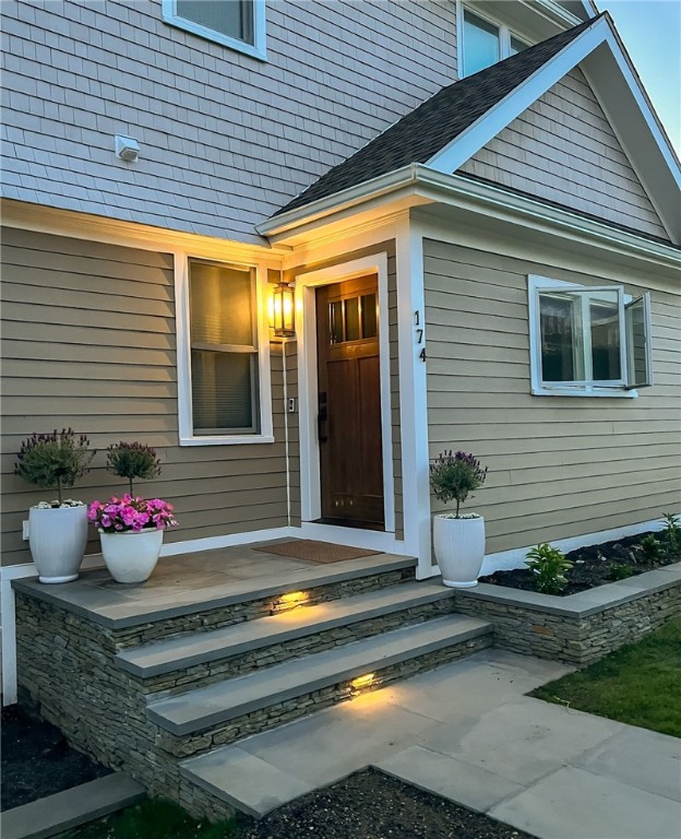 174 Renfrew Avenue 2