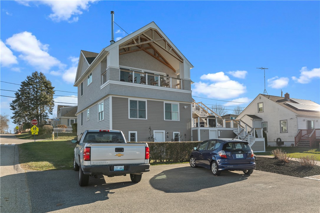 174 Renfrew Avenue 2