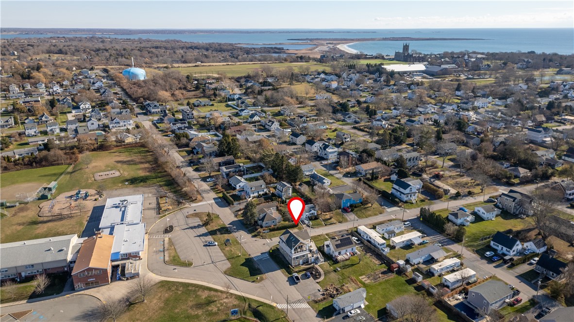 174 Renfrew Avenue 2