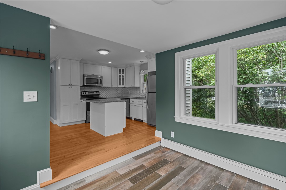 14 Gladding Street