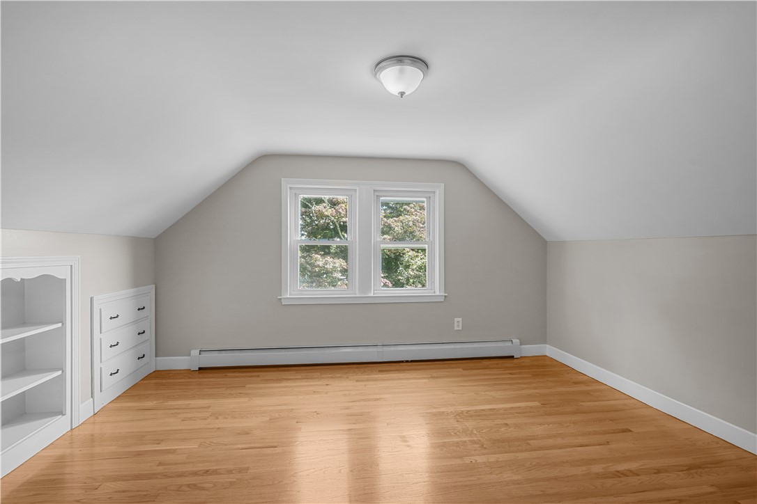 14 Gladding Street
