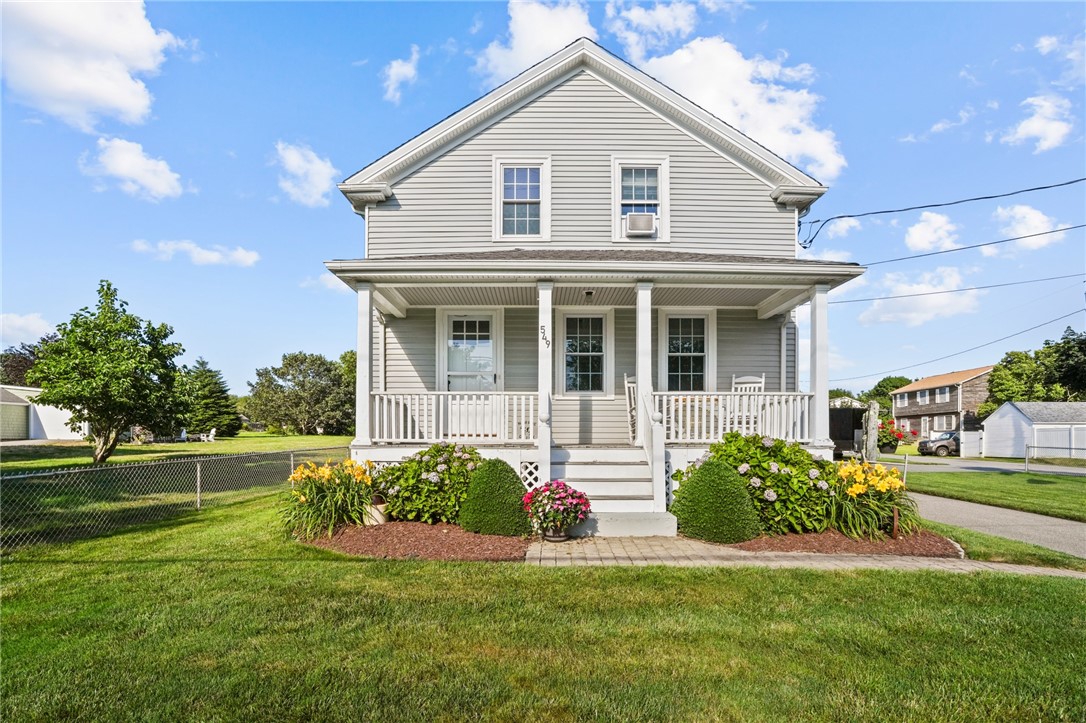 549 Aquidneck Avenue