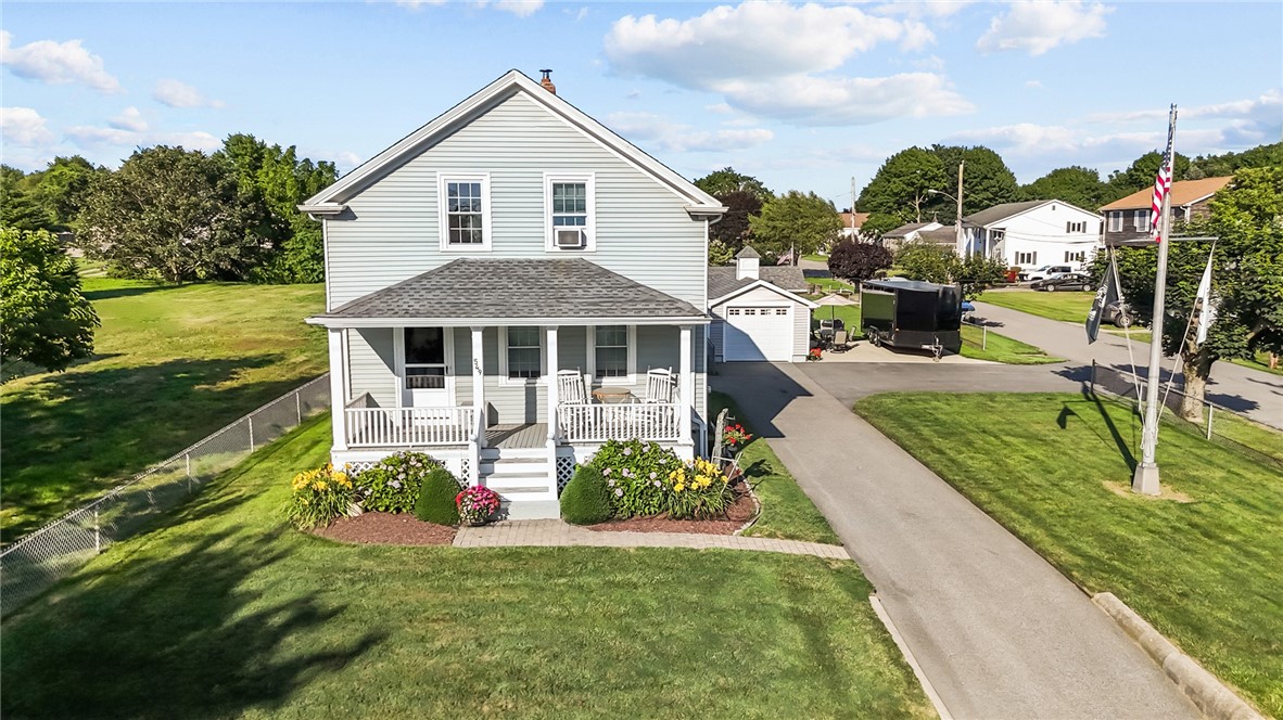 549 Aquidneck Avenue