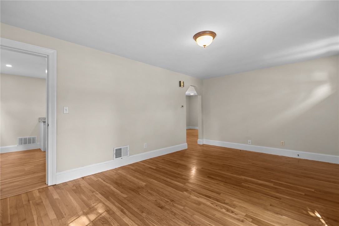 944 Greenville Avenue