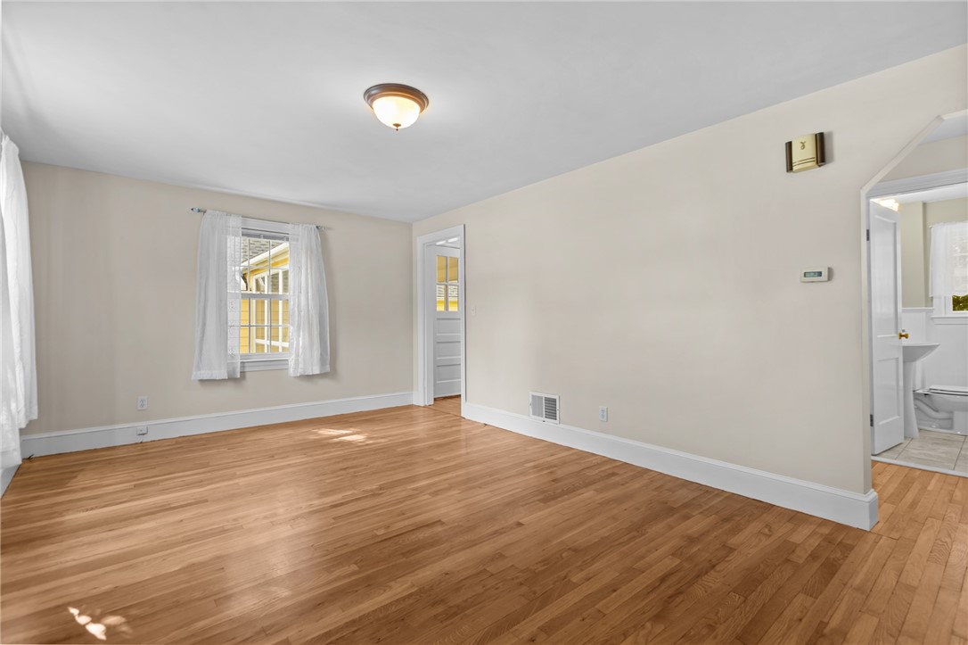 944 Greenville Avenue