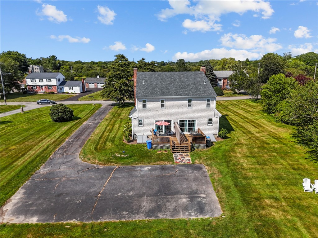 223 Oliphant Lane