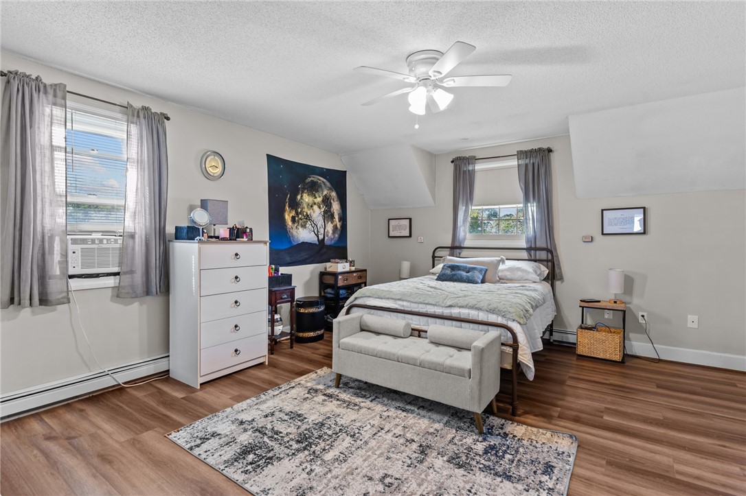 223 Oliphant Lane