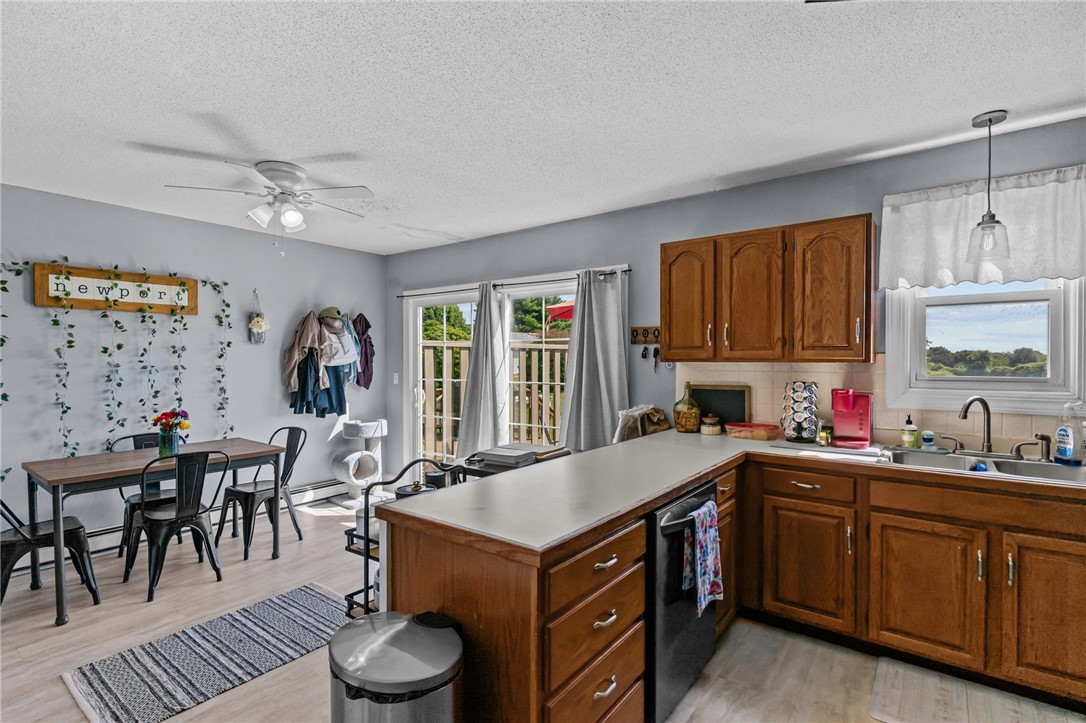 223 Oliphant Lane