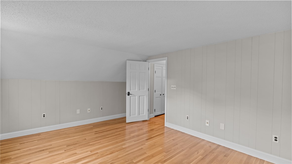 54 Hillside Avenue