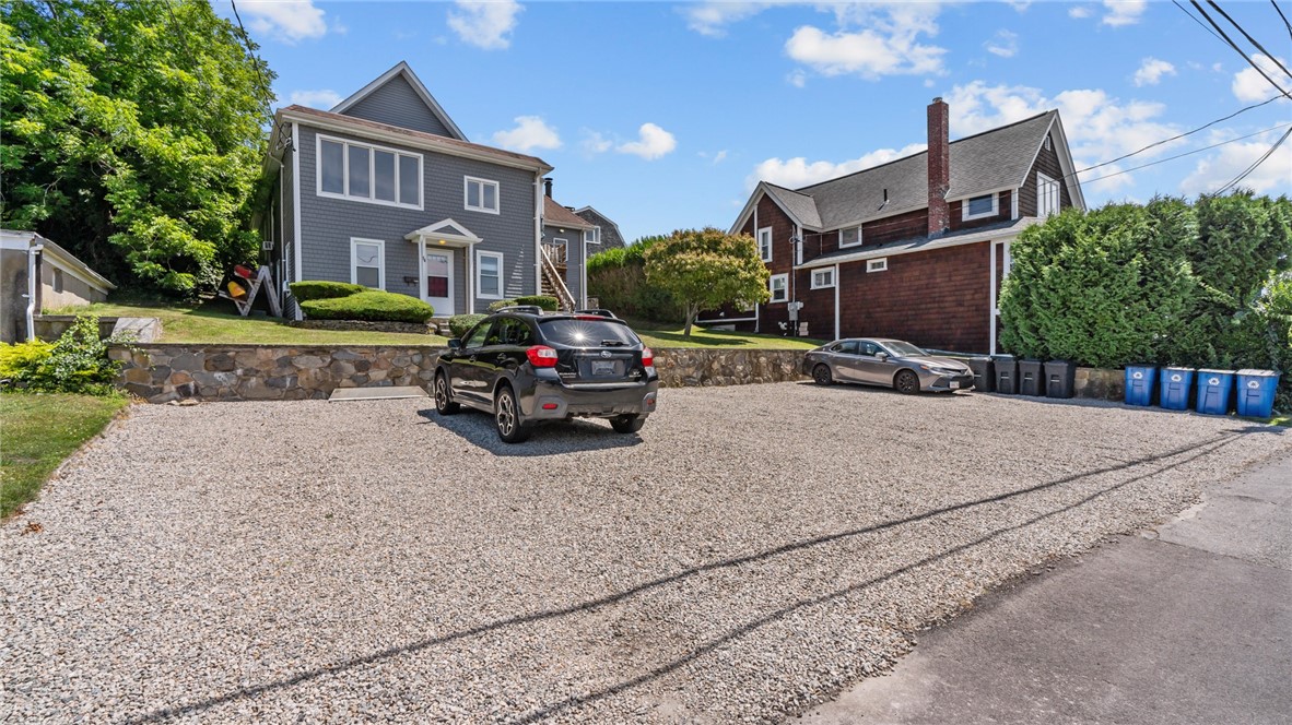 54 Hillside Avenue