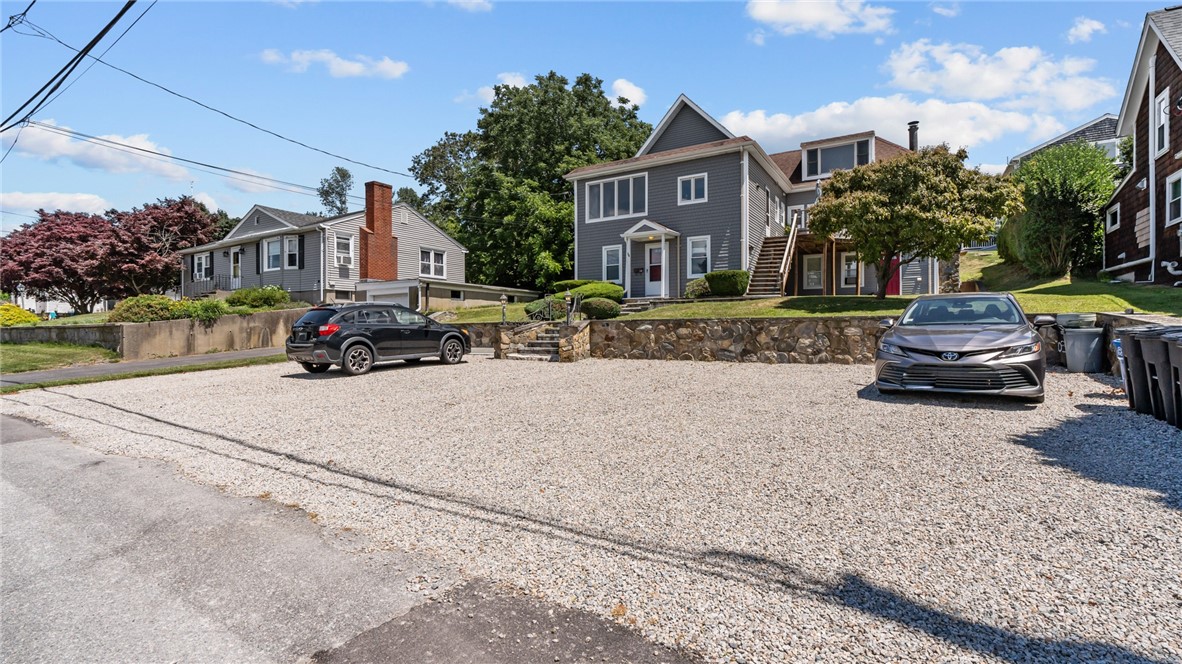 54 Hillside Avenue